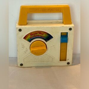 Vintage 1981 Fisher Price Wind Up Musical Radio Somewhere Over the Rainbow Works